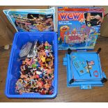 Good quantity of wrestling action figures, including Hasbro WWF and Galoob WCW characters.