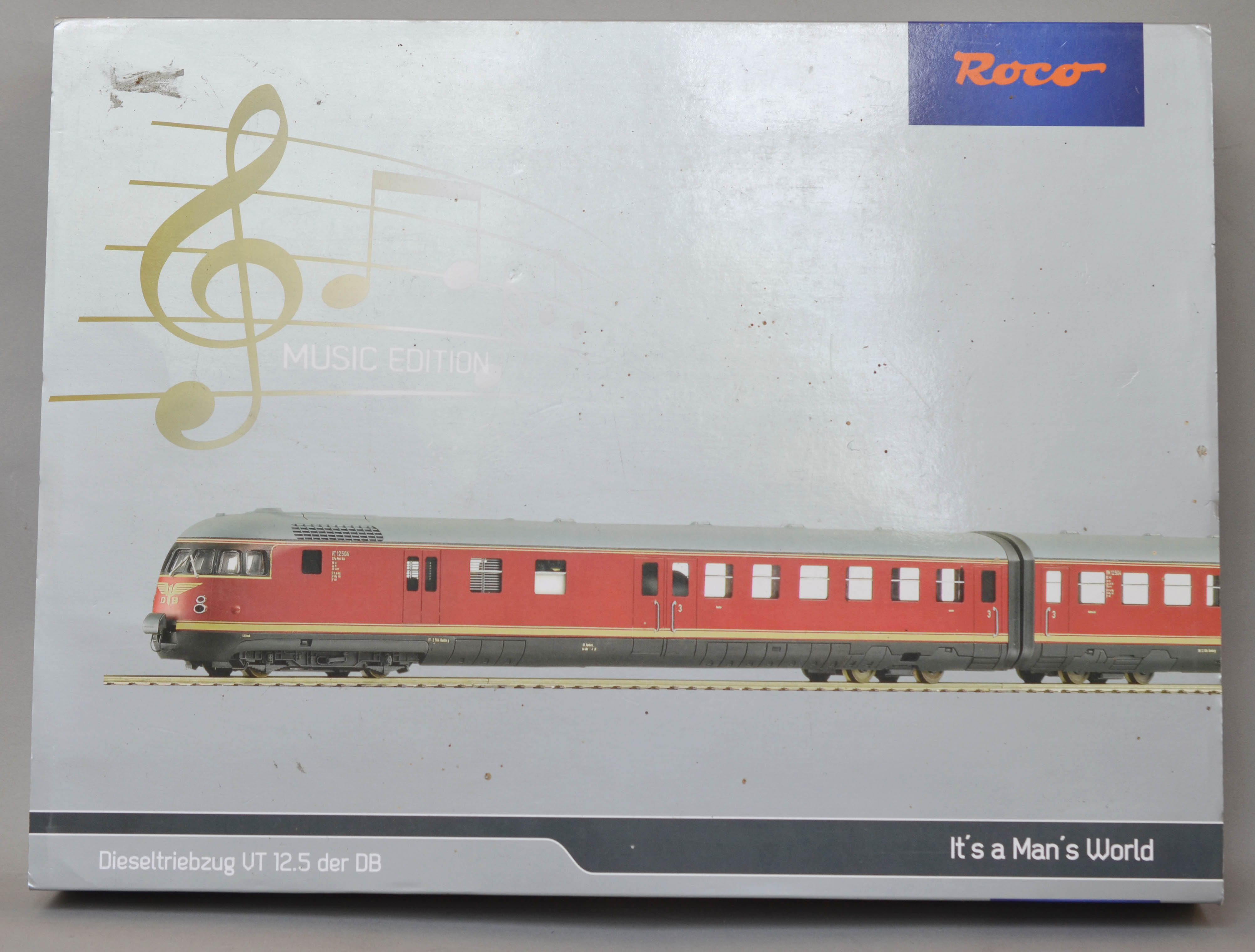 HO gauge, Roco 63136 Dieseltriebzug VT 12.5 der DB, music edition. E in G but slightly grubby box.