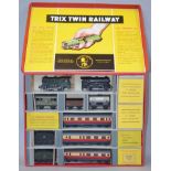 OO gauge, Trix Twin Railway Standard Twin Set 1/358,