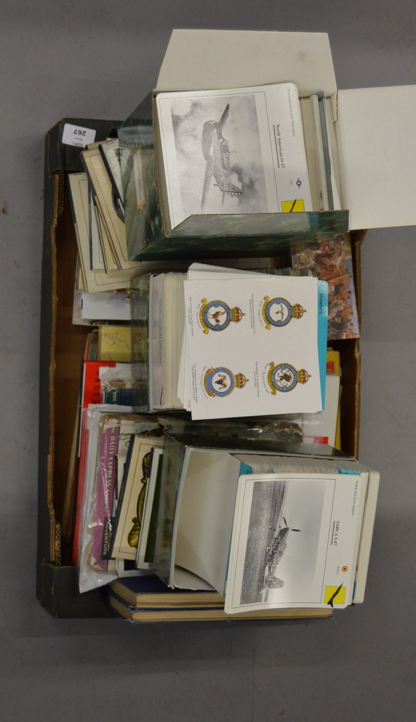 A mixed lot of vintage magazines and books including Picture Post, Parade,