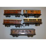 O gauge. Five Bing coaches. F, some repainting.