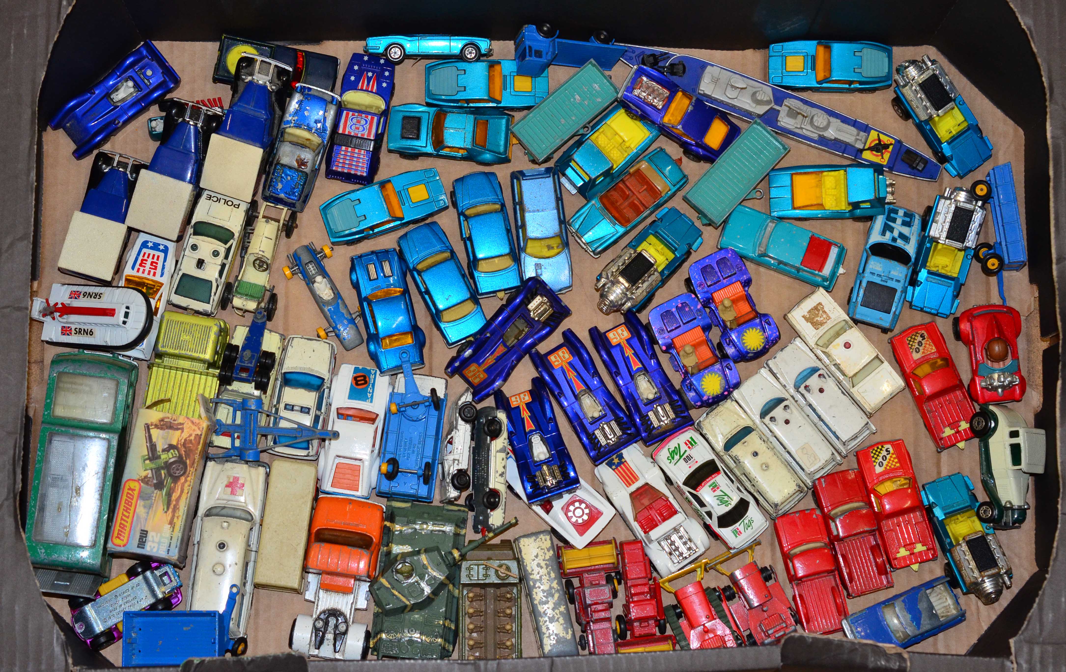 A quantity of unboxed play worn Matchbox diecast models mostly from the 1-75 series.