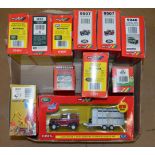 11 x Britains 1:32 scale diecast model Land Rovers,