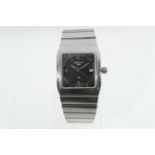 A gents stainless steel CERTINA DS quartz wristwatch, the case numbered 113.7165.