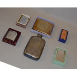 A good mixed lot of tobacciana and breweriana including a Dunhill Tinder Pistol table lighter,