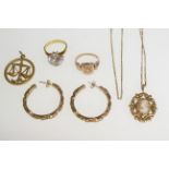 A quantity of yellow gold jewellery some H/M/stamped 9ct, approx gross weight 31.