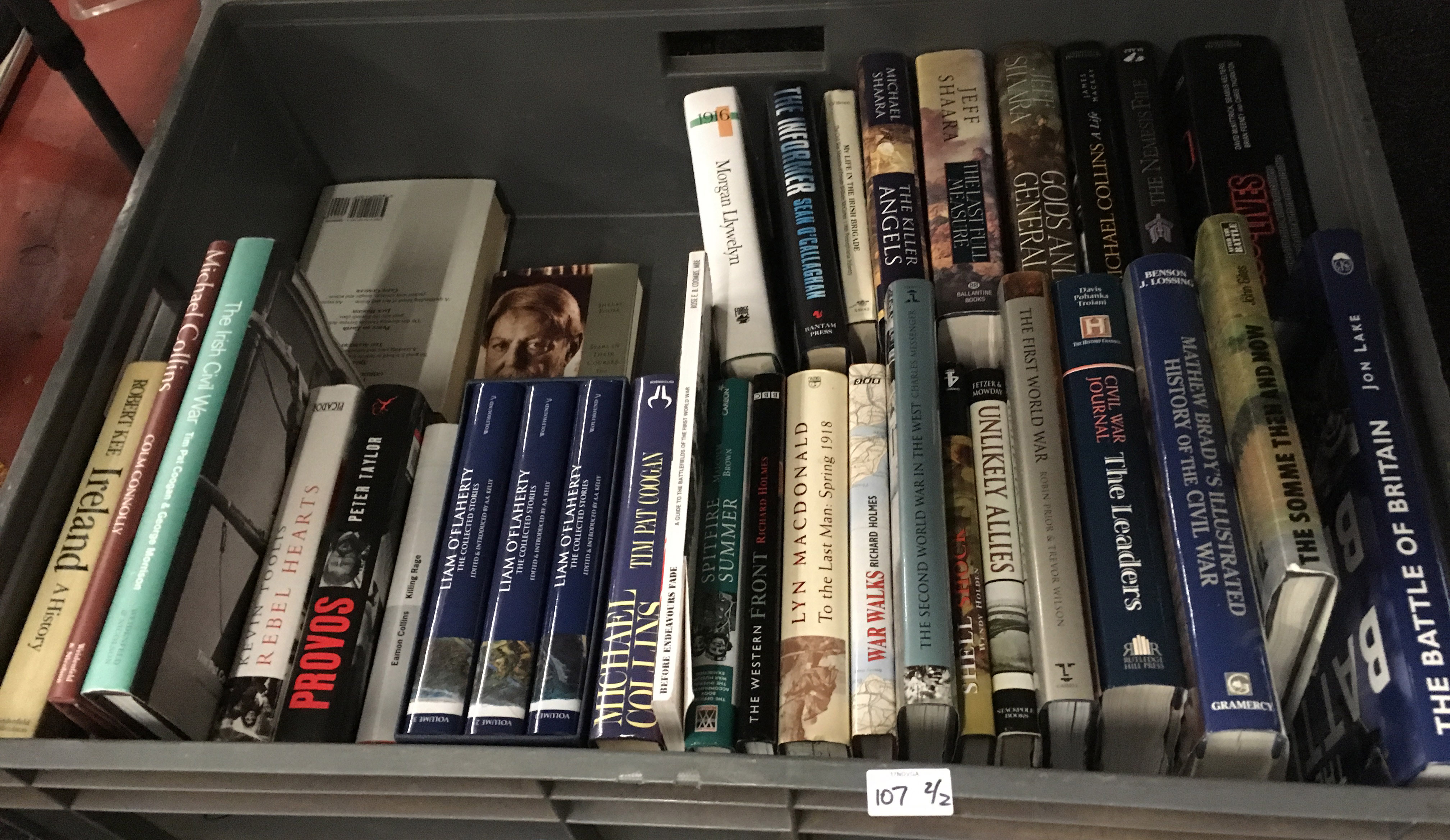 2 boxes of books relating to US Civil war, - Bild 2 aus 2