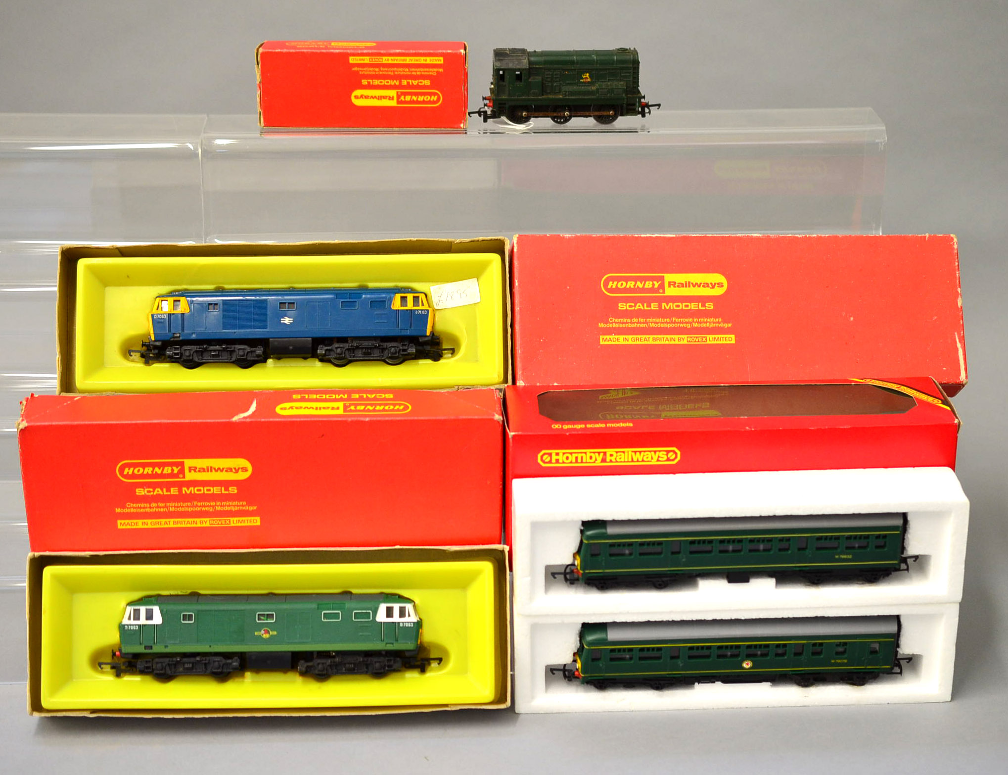 Four Hornby locomotives: R157 BR Diesel Power Car; R758 BR Hymek Diesel Hydraulic;