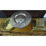 A silver plated Tazza, brass inkwell and a brass dish