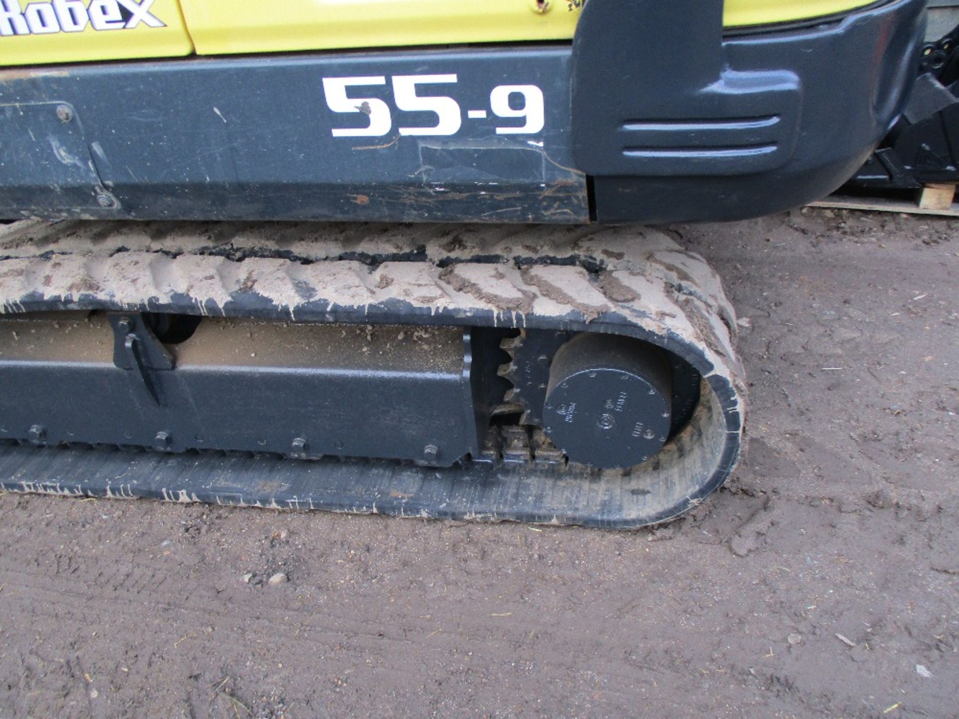 HYUNDAI R55-9 RUBBER TRACKED MIDI EXCAVATOR YEAR 2011 BUILD - Image 6 of 13