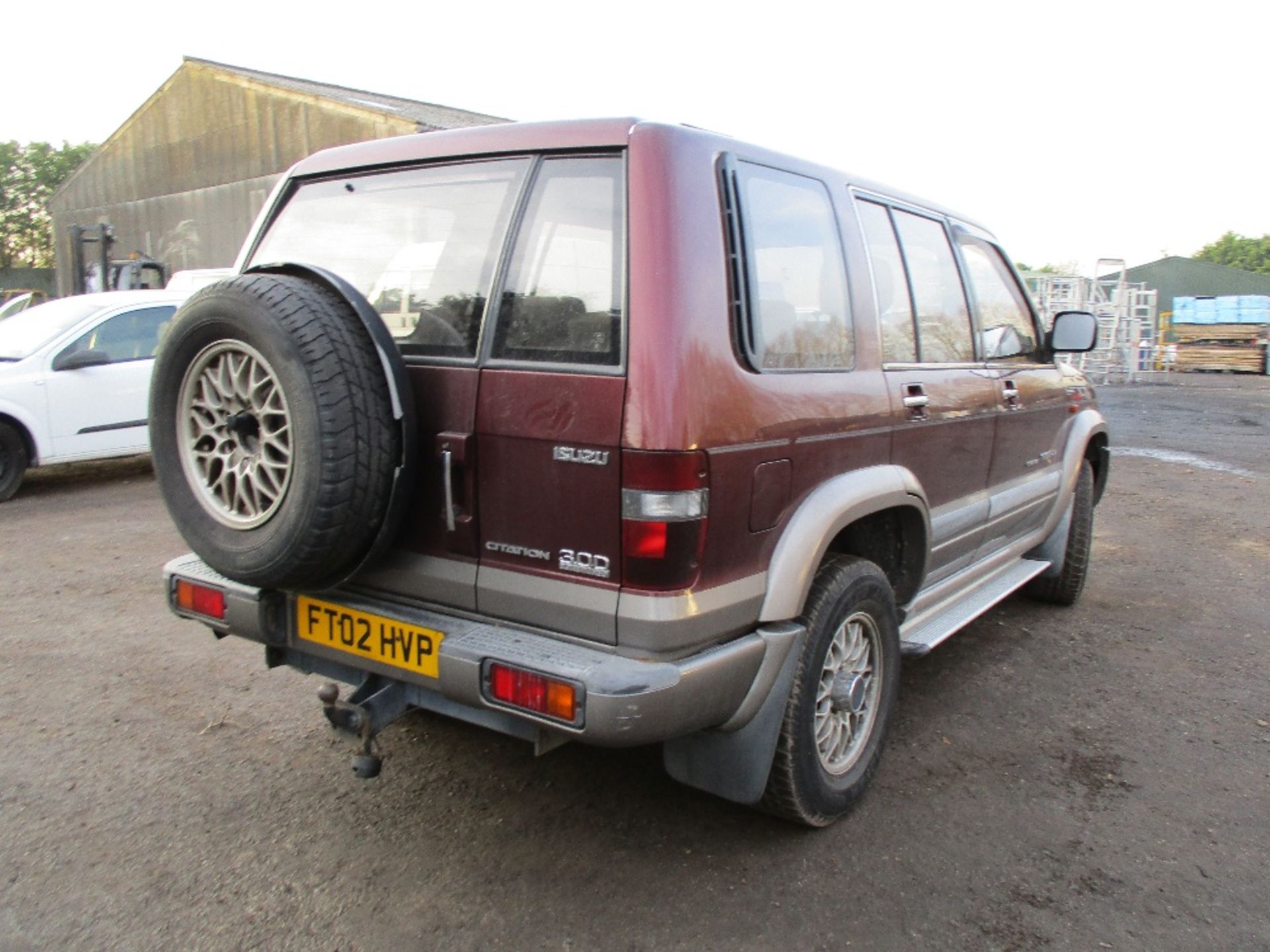 ISUZU TROOPER CITATION DT LWB AUTO REG. FT02 HVP - Image 3 of 8