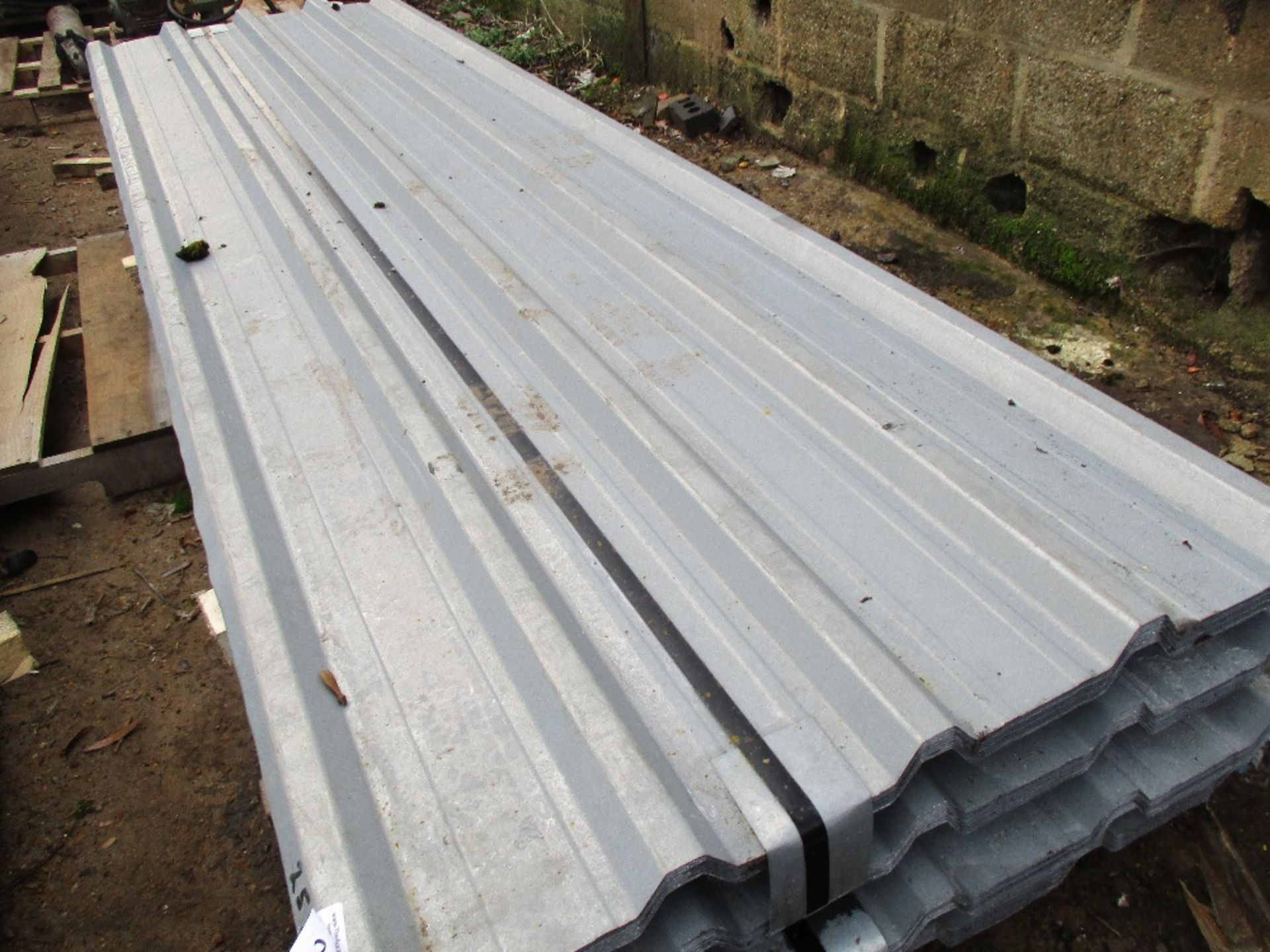 2 x packs of 25no. (50no in total) 10ft galvanised box profile roof sheets