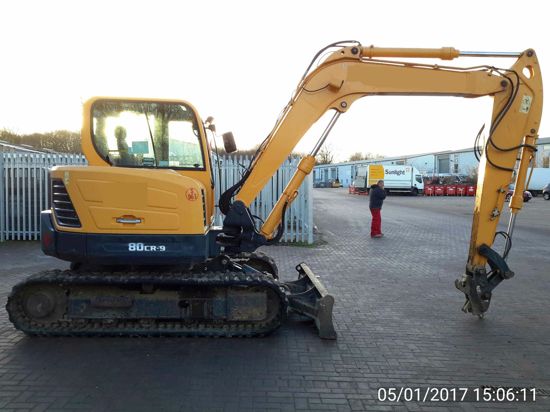 Hyundai Robex 80CR-9 Excavator, Year 2013 build