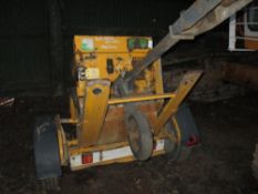 TEREX ROLLER BREAKER ON TRAILER YEAR 2007 SN:SLBP000E704BR257..DRIVES BUT NO VIBE