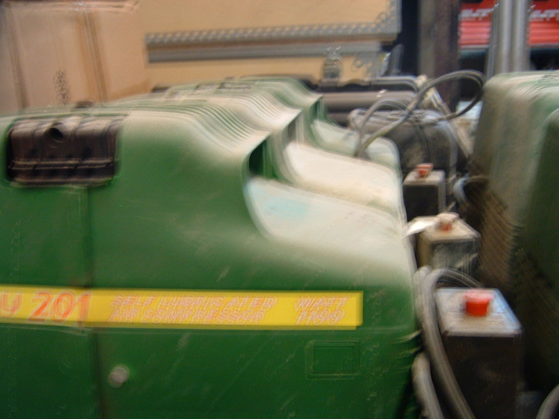 8 X 1.5HP FLAC OIL FREE COMPRESSORS - Image 2 of 2