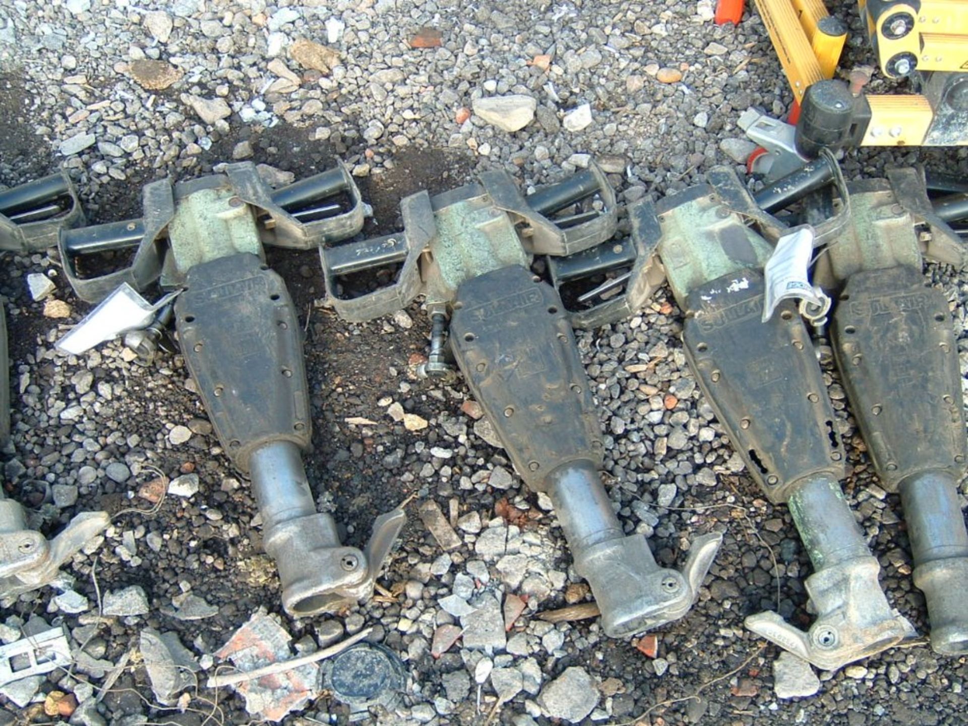 LOT CONTAINING 14 X AIR BREAKERS AS SHOWN. - Image 2 of 7