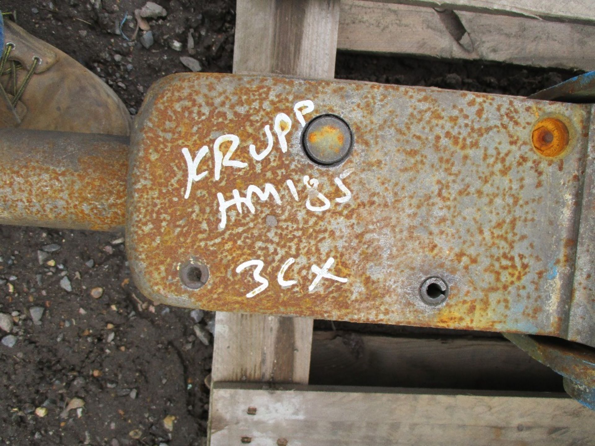 Krupp HM185 breaker to fit JCB 3CX - Image 2 of 2