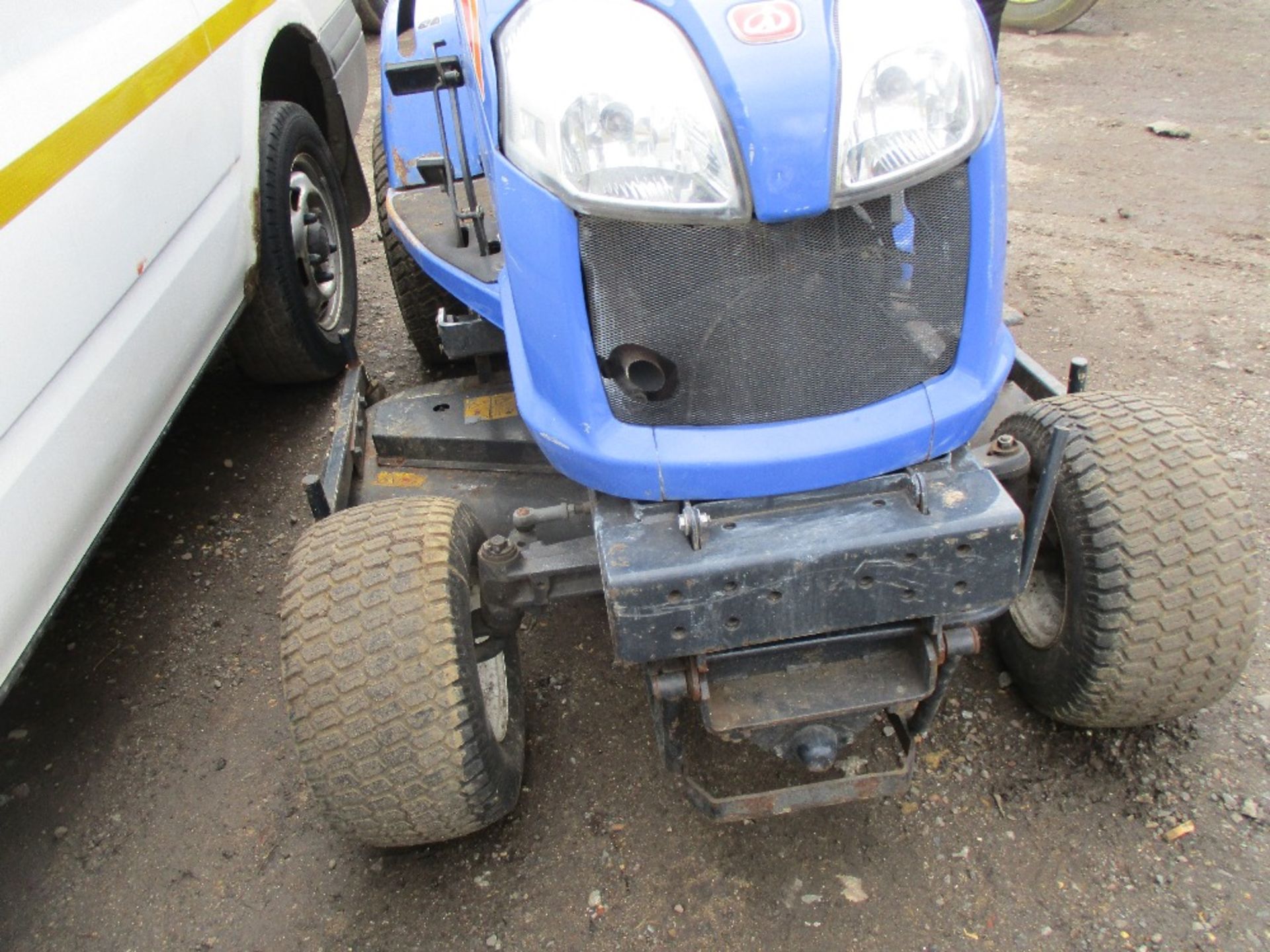 ISEKI SXG326 DIESEL RIDE ON MOWER YEAR 2013 - Image 5 of 5