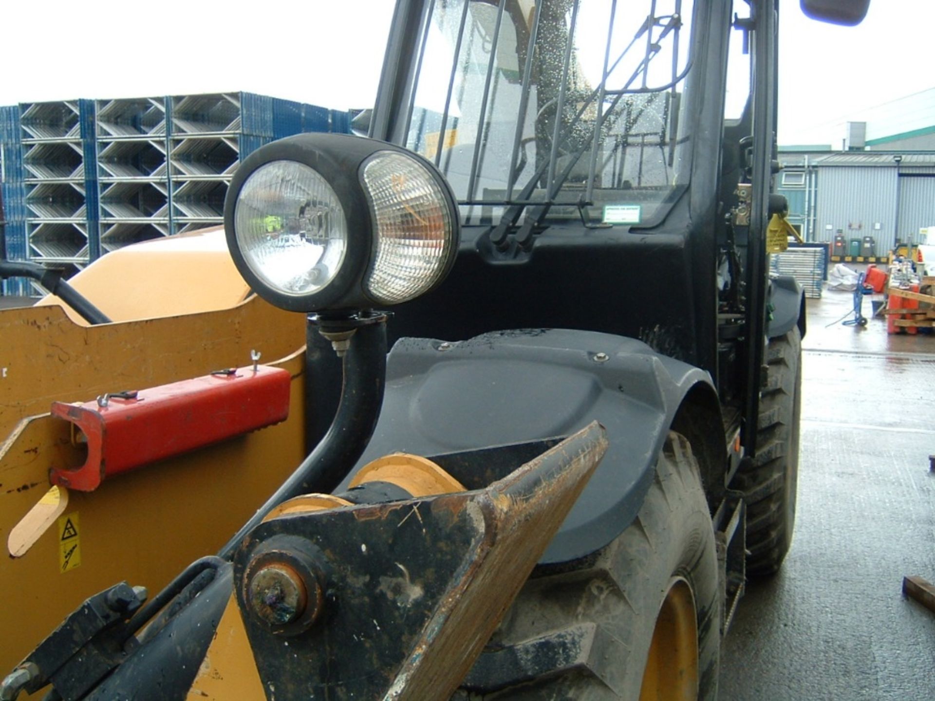 CATERPILLAR TH414 TELEHANDLER YEAR 2011 BUILD. - Image 5 of 8