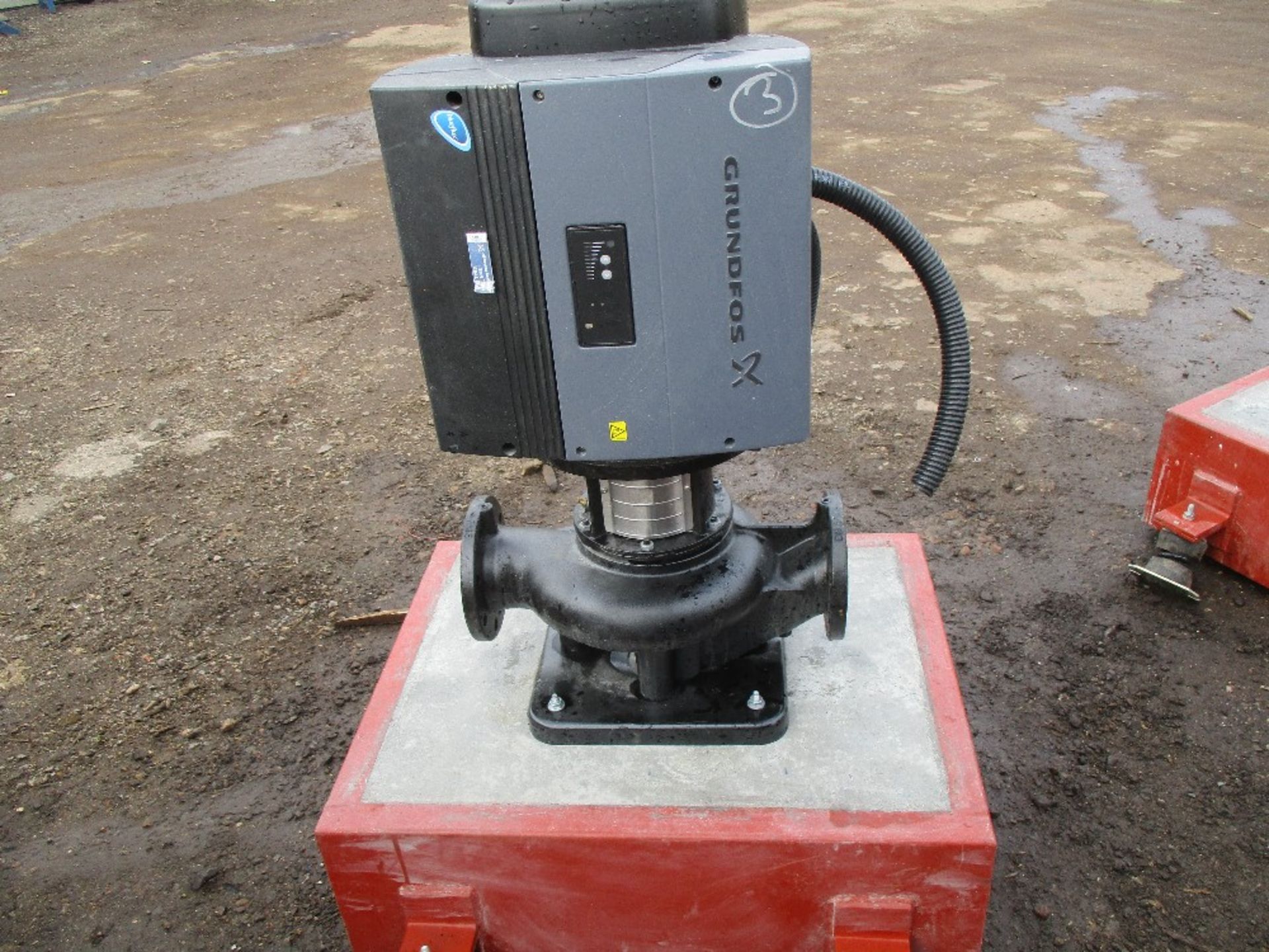 Grundfos TPE100 high output static 3 phase pump