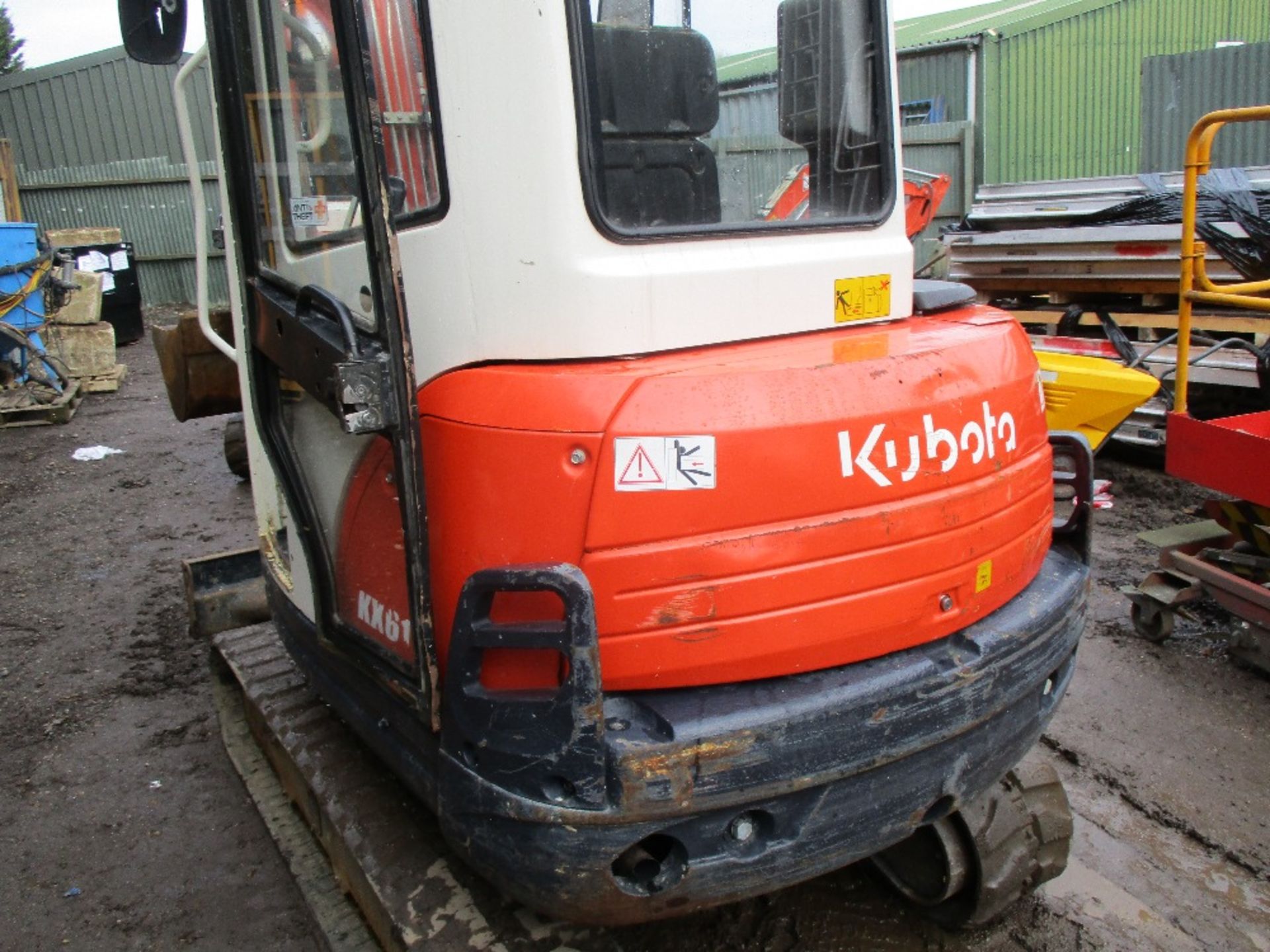 KUBOTA KX61 DIGGER - Image 2 of 11