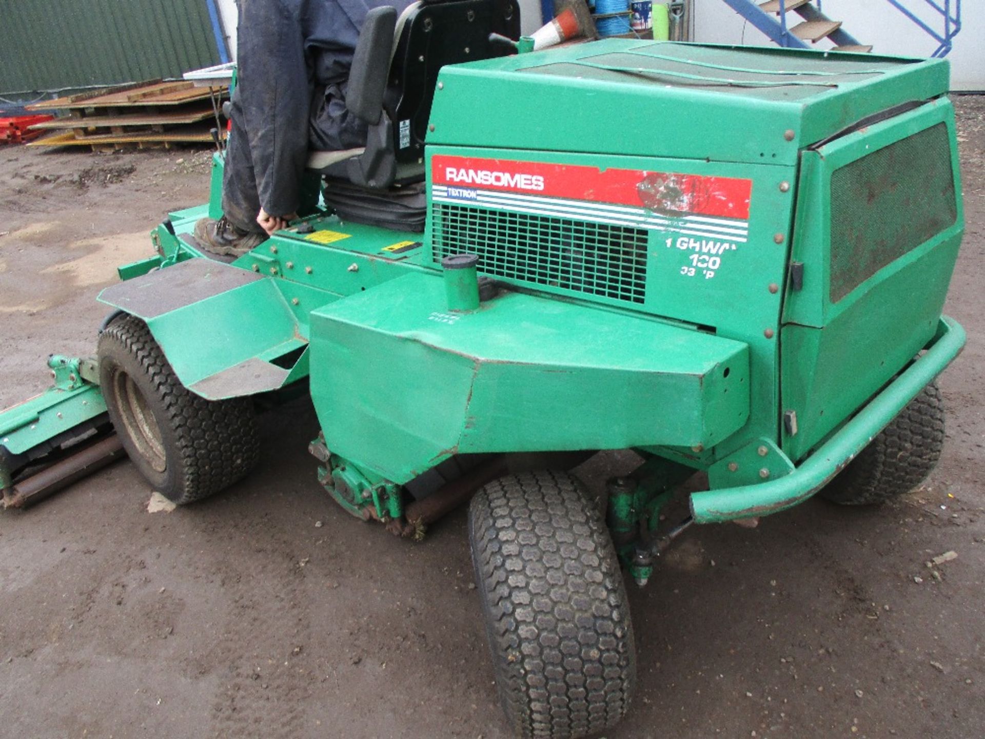 Ransomes 2130 triple mower - Image 5 of 7