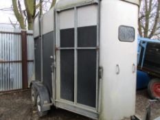 Ifor Williams HB505 horse trailer