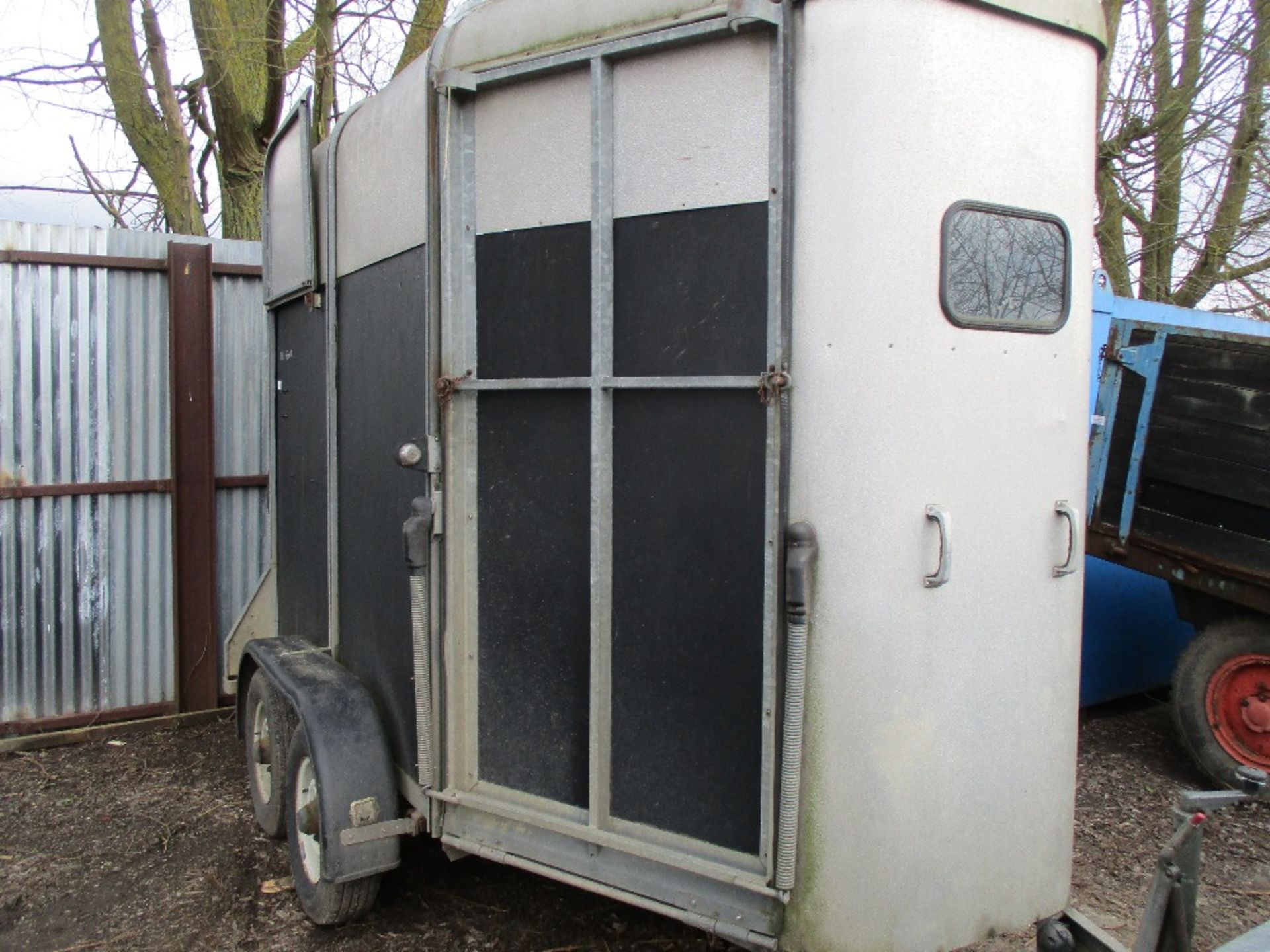 Ifor Williams HB505 horse trailer