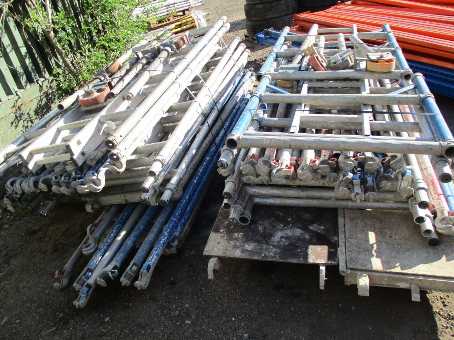 Large quantity of narrow aluminium scaffold tower parts - Image 2 of 3