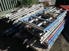 Large quantity of narrow aluminium scaffold tower parts