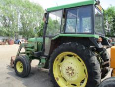 John Deere 2140 2WD tractor c/w quick loader,