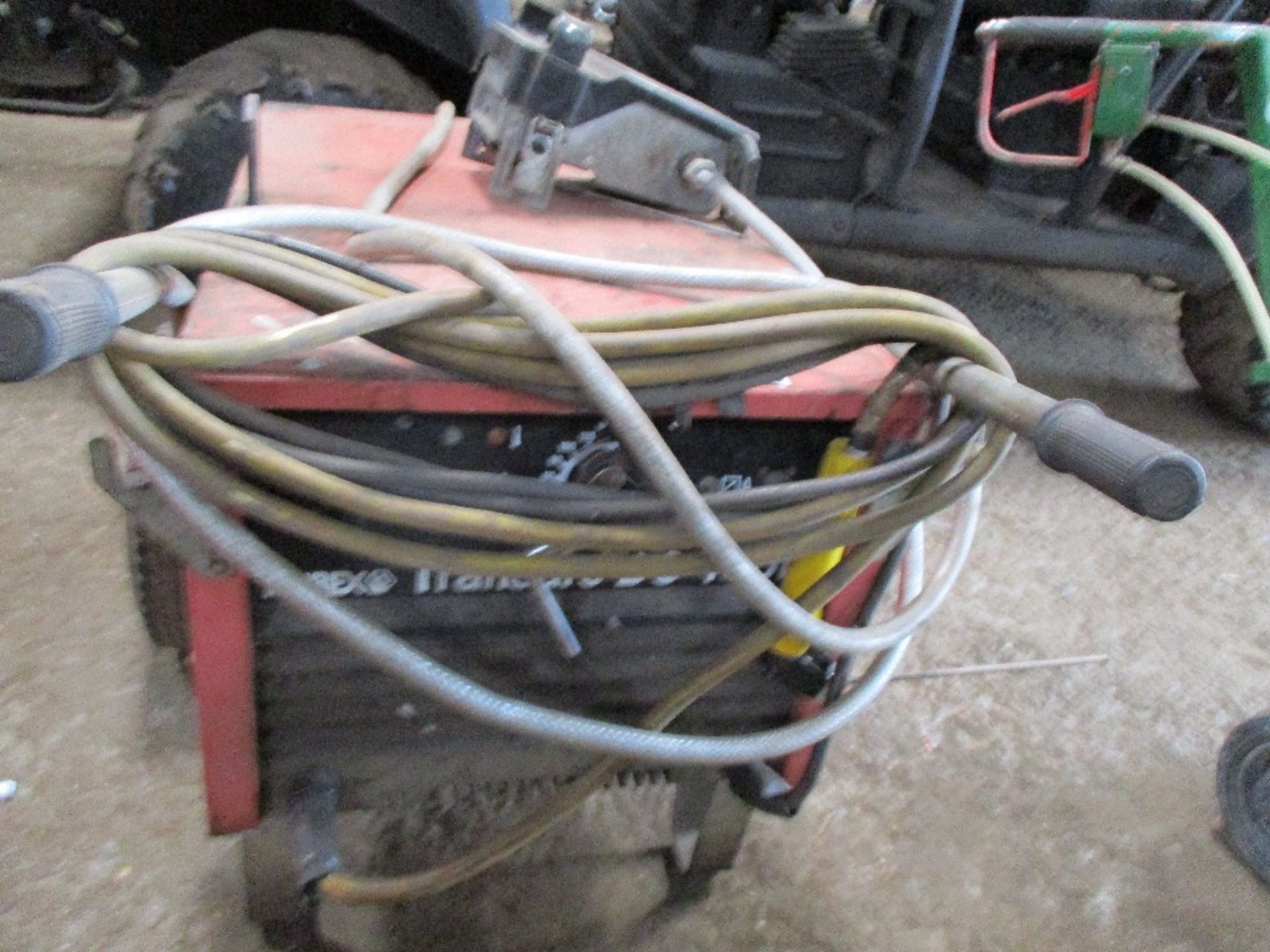 Transarc DC400E heavy duty welder - Image 2 of 3