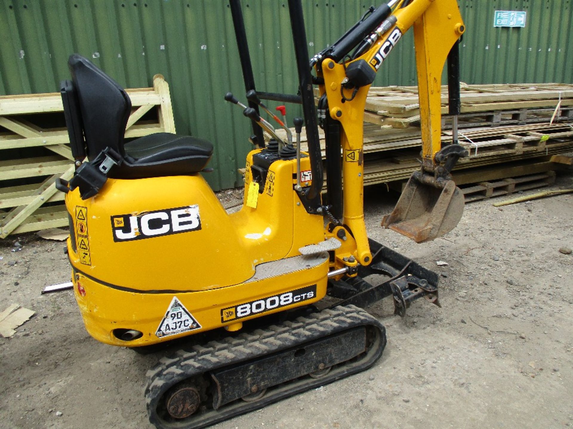 JCB 8008 CTS MICRO DIGGER YEAR 2014 - Image 2 of 6