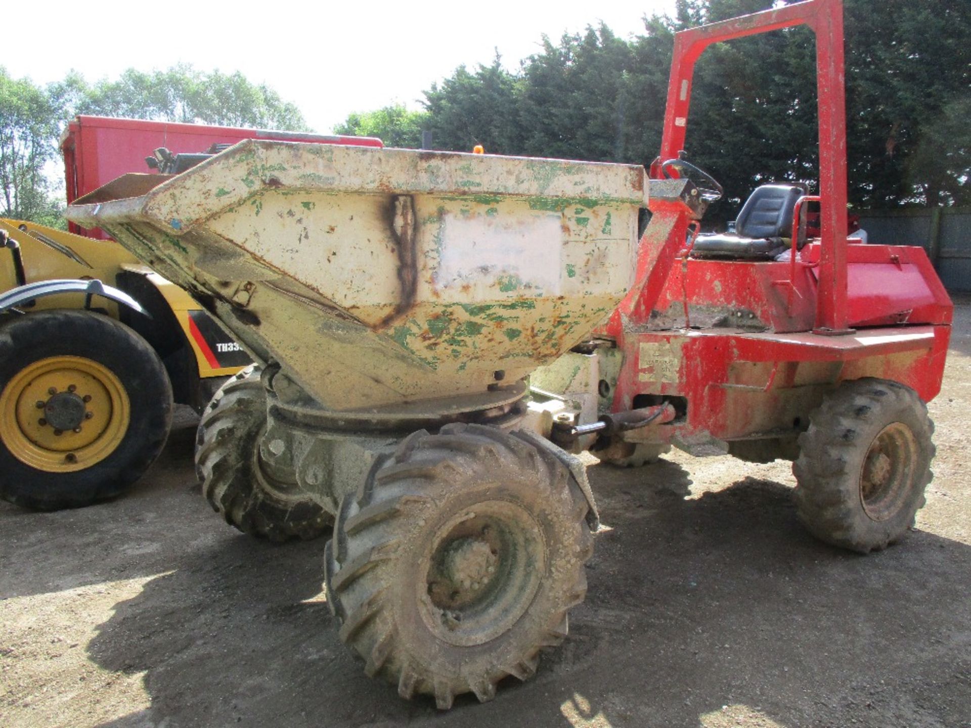 BENFORD SWIVEL SKIP 5 TONNE DUMPER