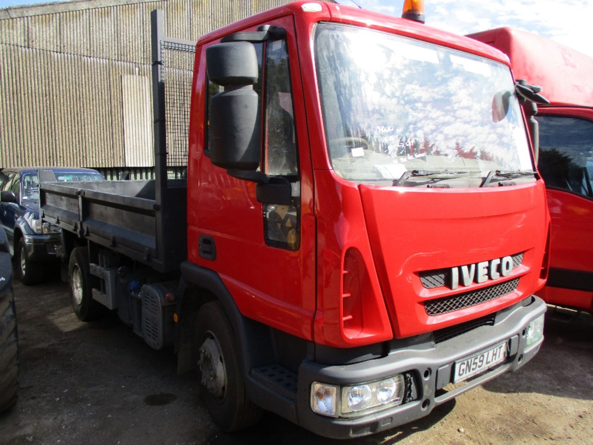 IVECO 75E17 TIPPER, SEMI AUTOMATIC GEARBOX, RED REG: GN59 LHT