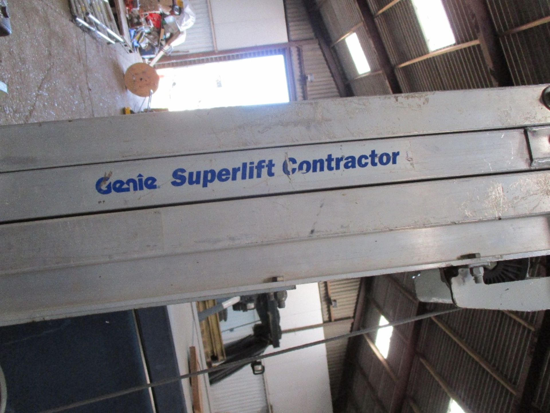 GENIE SUPERLIFT C/W FORKS - Image 3 of 6