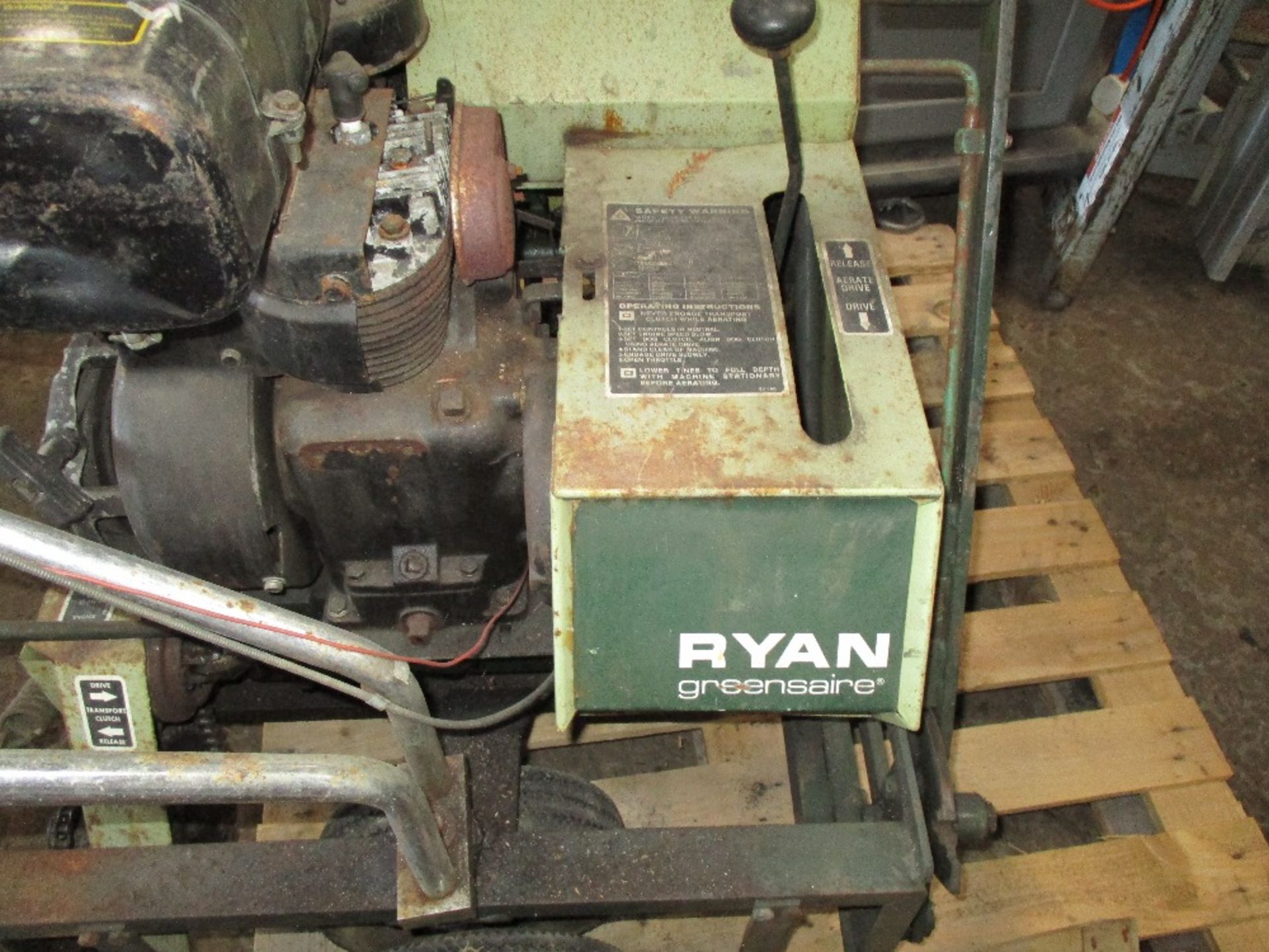 RYAN PETROL ENGINED AERATOR WITH ADDITIONAL PARTS - Image 4 of 4