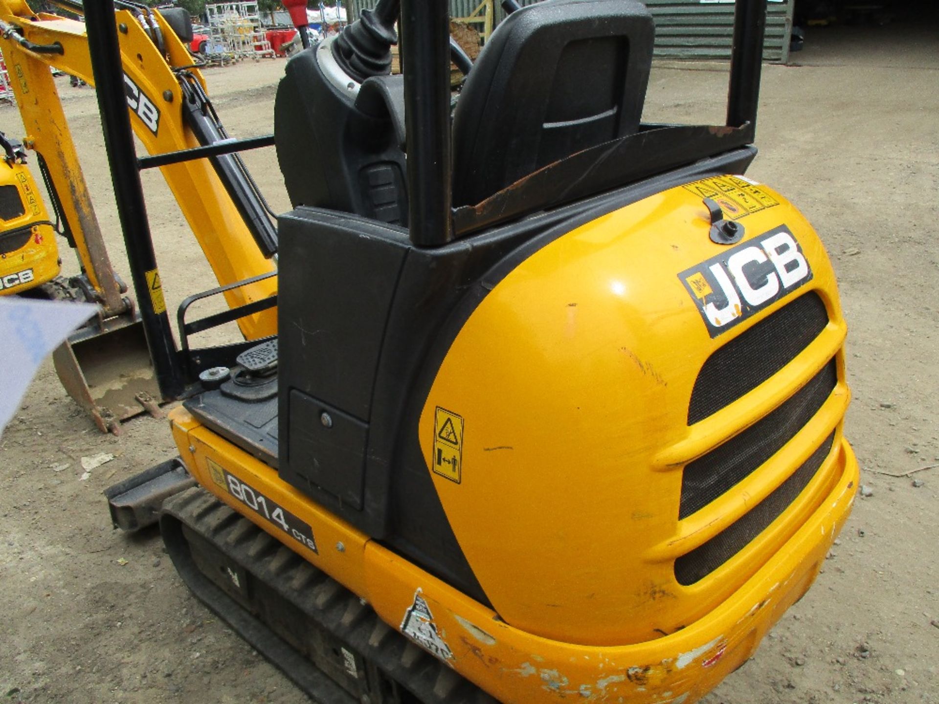 JCB801-4 DIGGER YEAR 2014 - Image 5 of 7