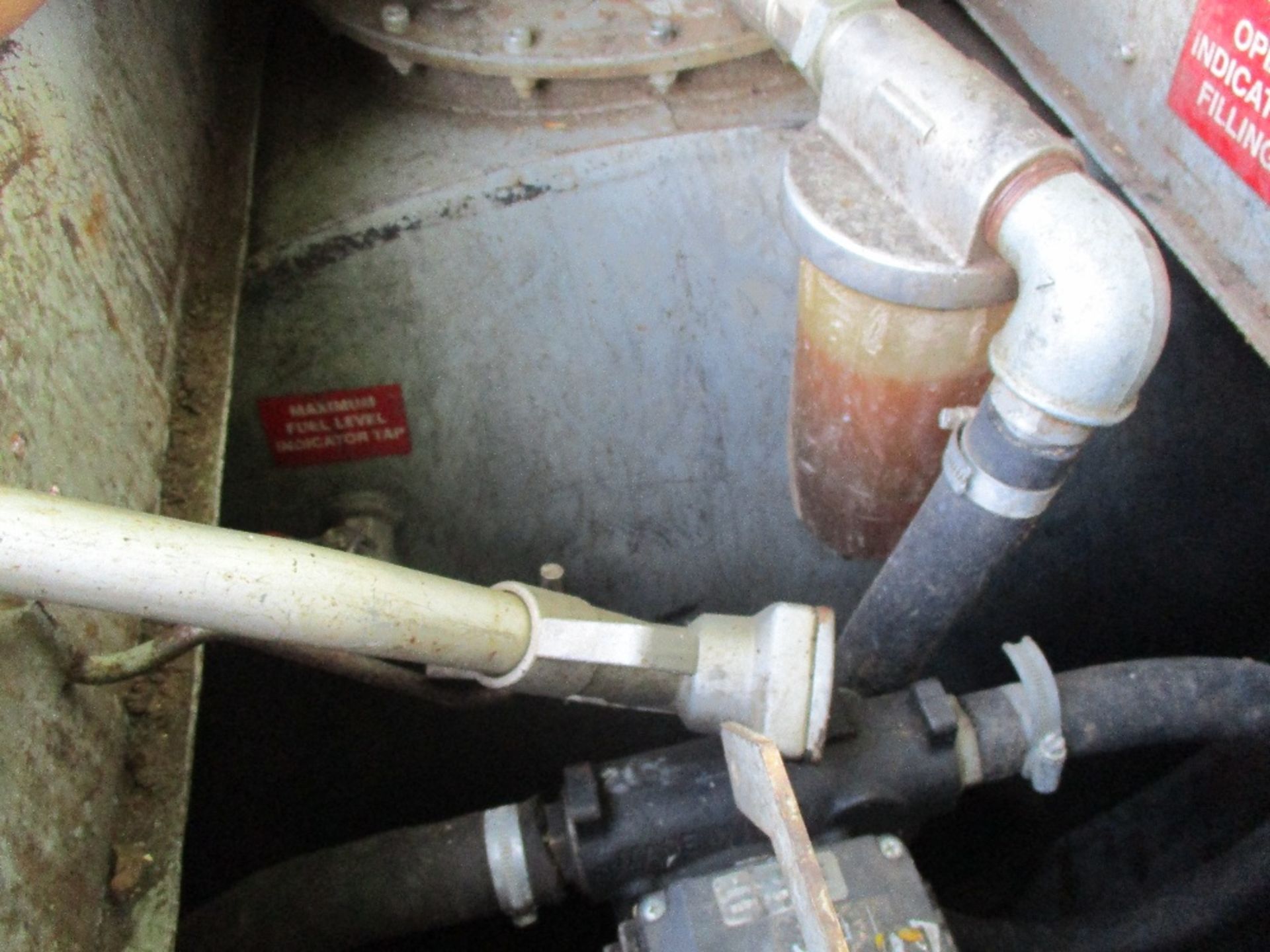 MAIN 2000 LITRE STEEL BUNDED FUEL - Image 2 of 3