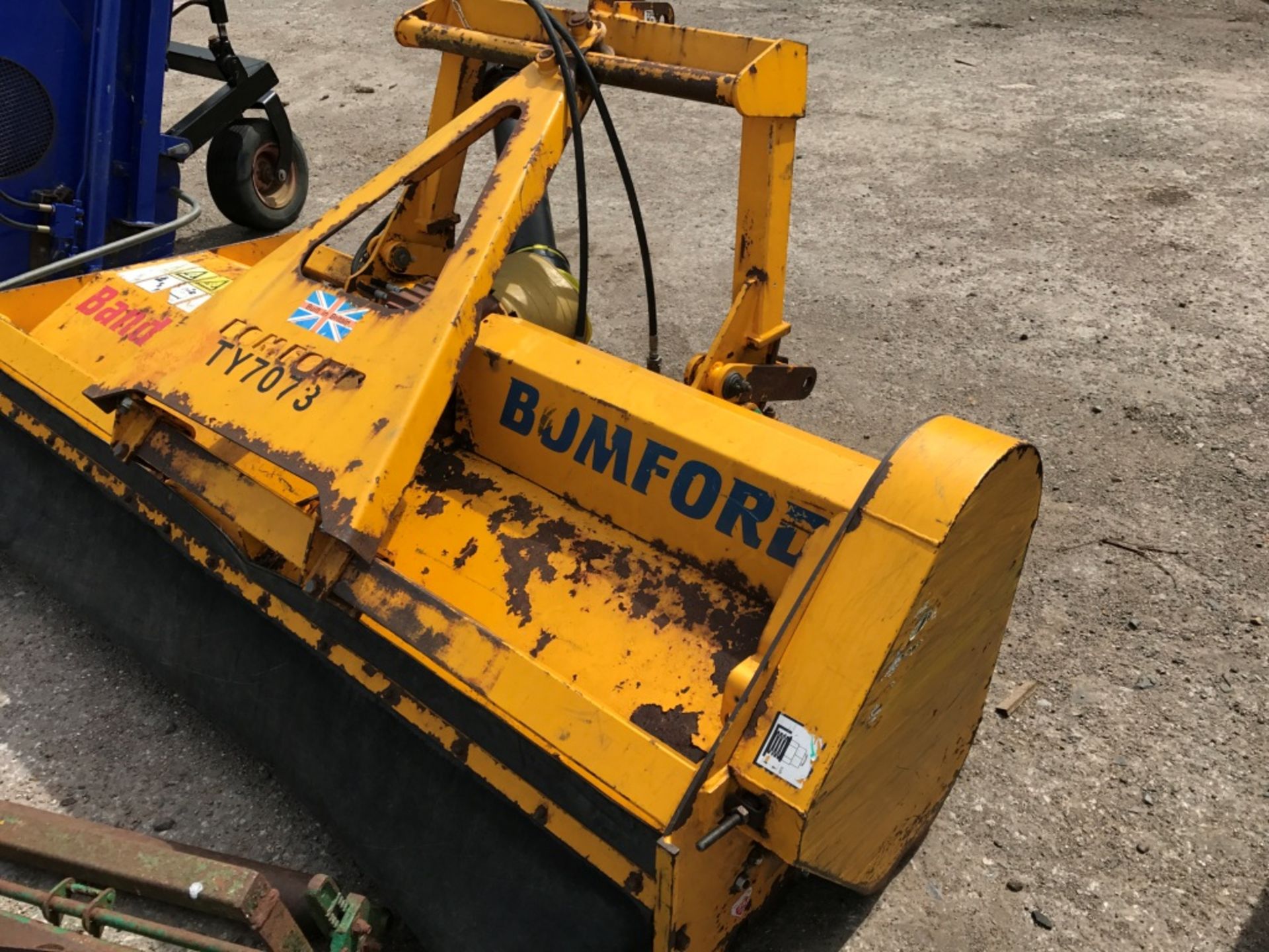 BOMFORD BANDIT 6FT MOWER WITH HYDRAULIC OFFSET, - Image 4 of 5