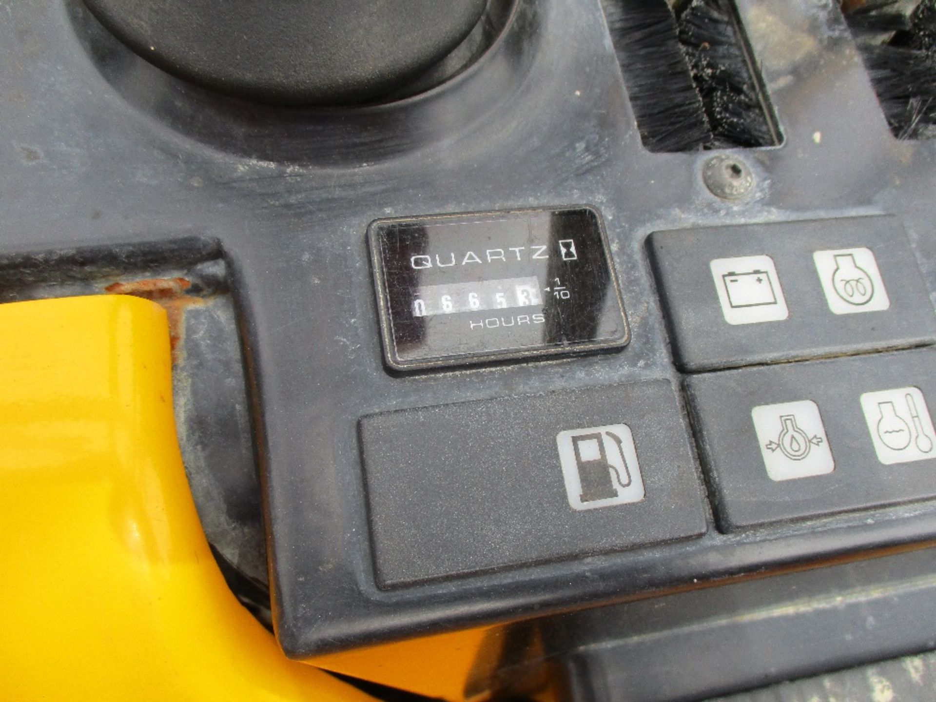 JCB 8008 CTS MICRO EXCAVATOR EXPANDING TRACKS 664REC HRS - Image 5 of 6