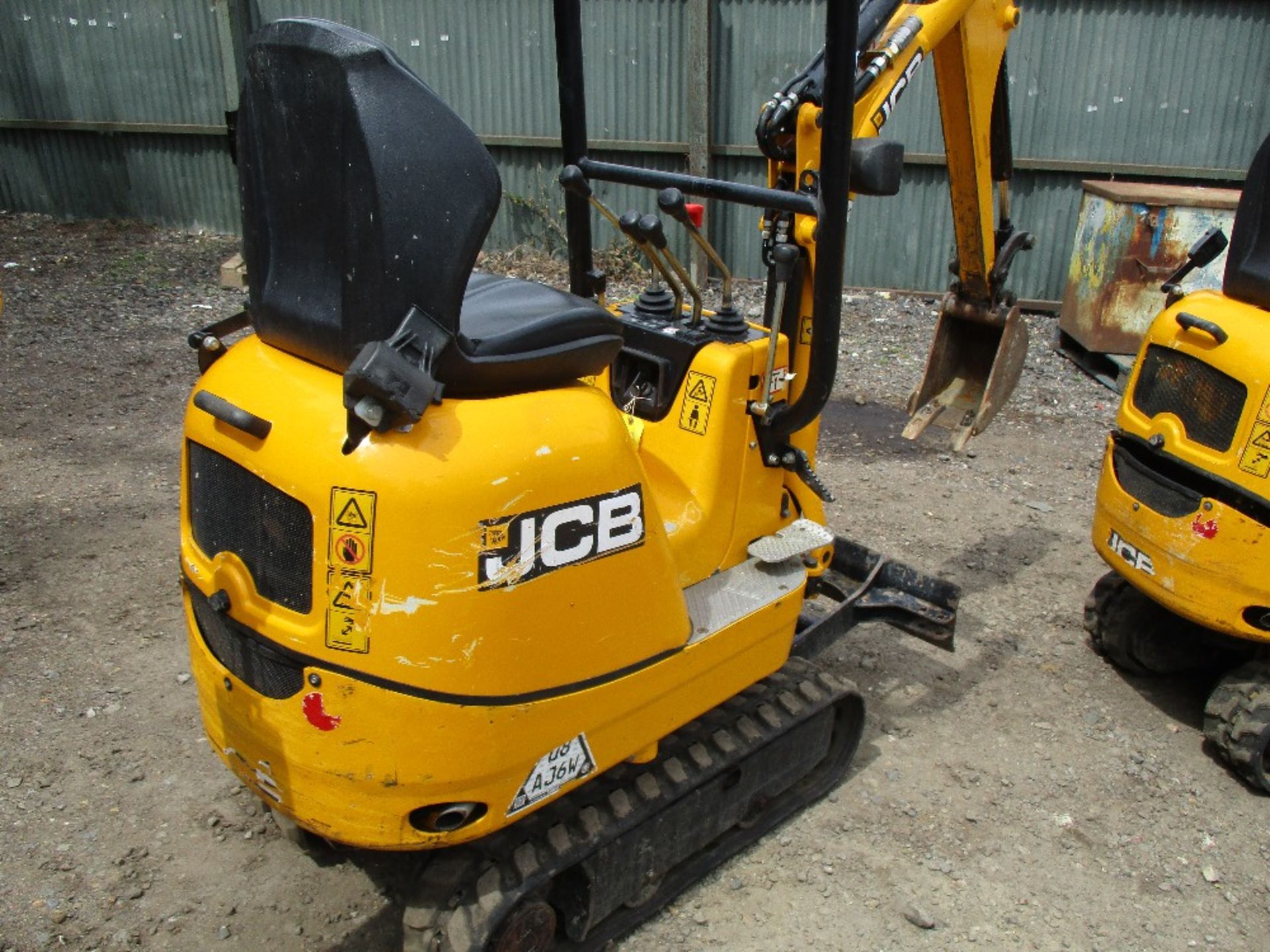 JCB 8008 CTS MICRO EXCAVATOR EXPANDING TRACKS 767REC HRS