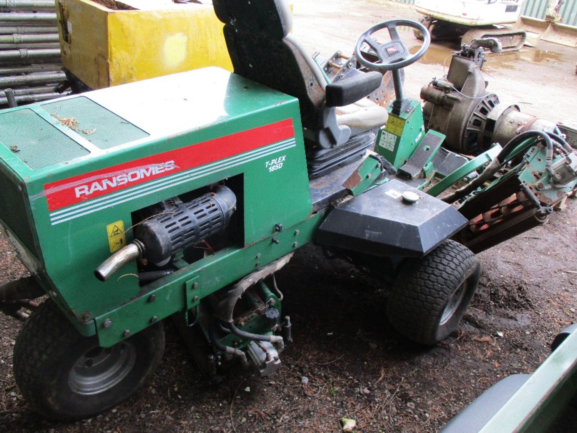 Ransomes T Plex 185D 3wd triple mower