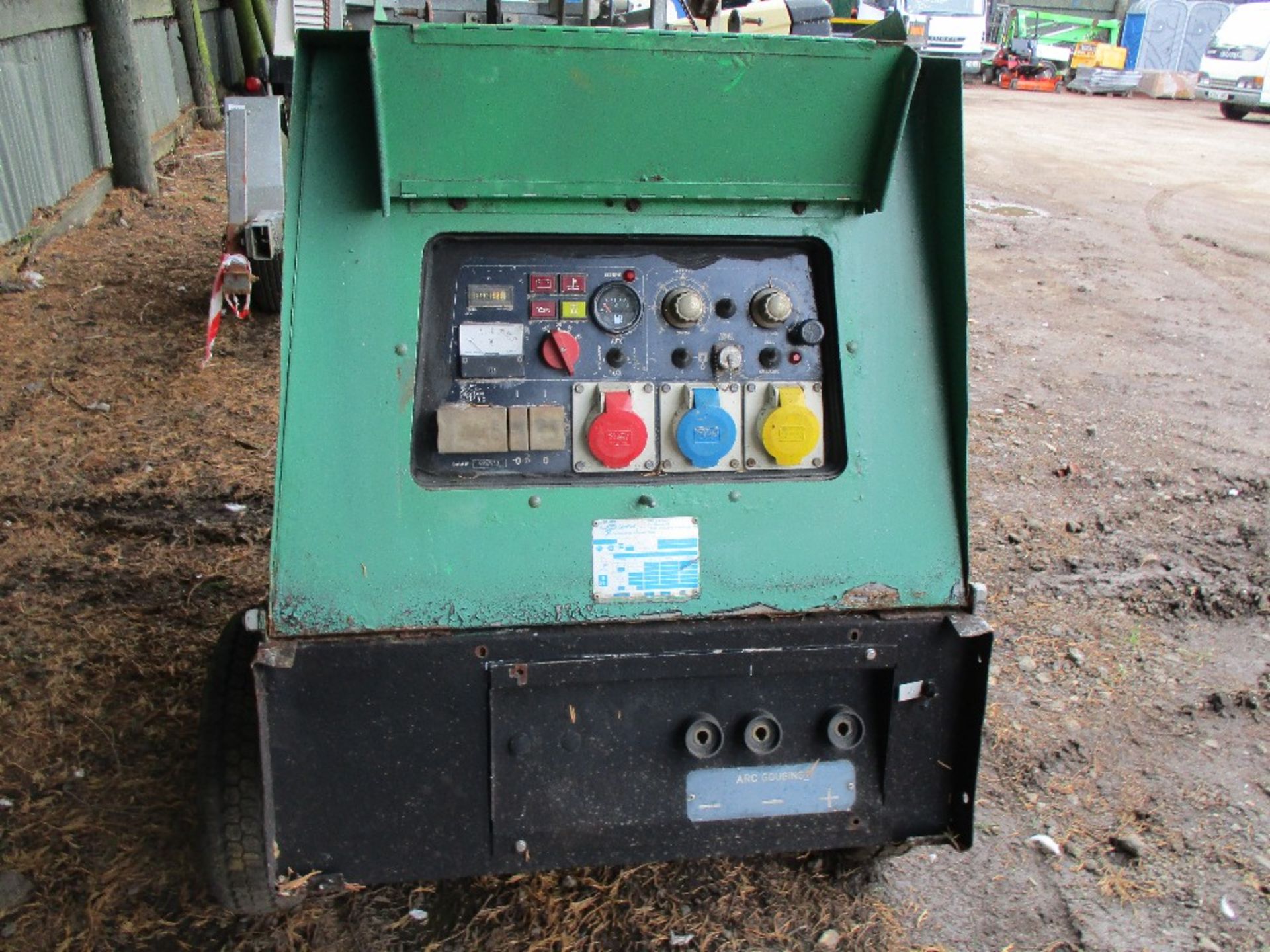 Genset MPM 12/370 towed welder SN:9902930 - Image 2 of 4