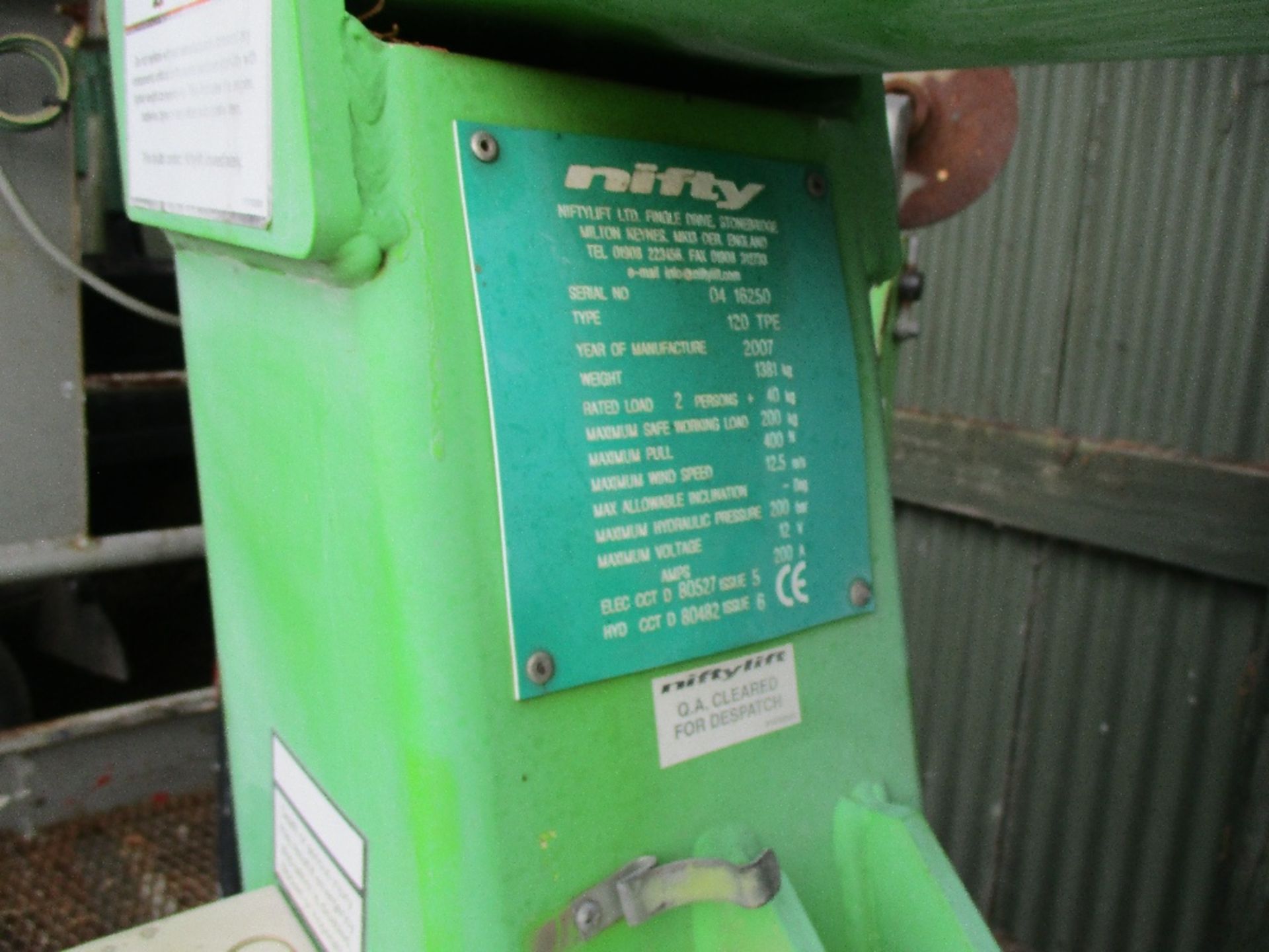 NIFTY LIFT TOWED ACCESS UNIT - Image 3 of 7