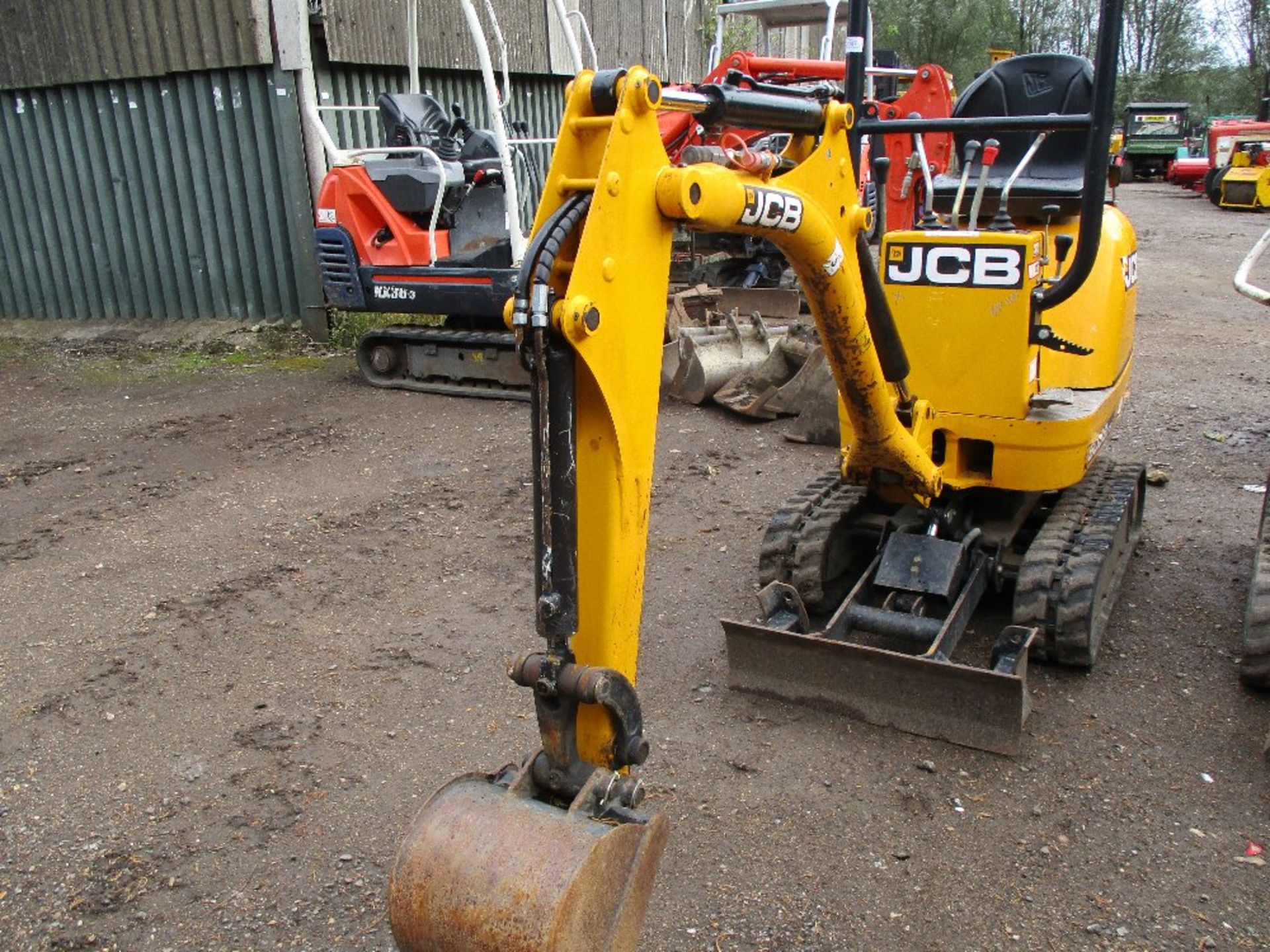 JCB 800 8CTS 0.75tonne rated micro excavator