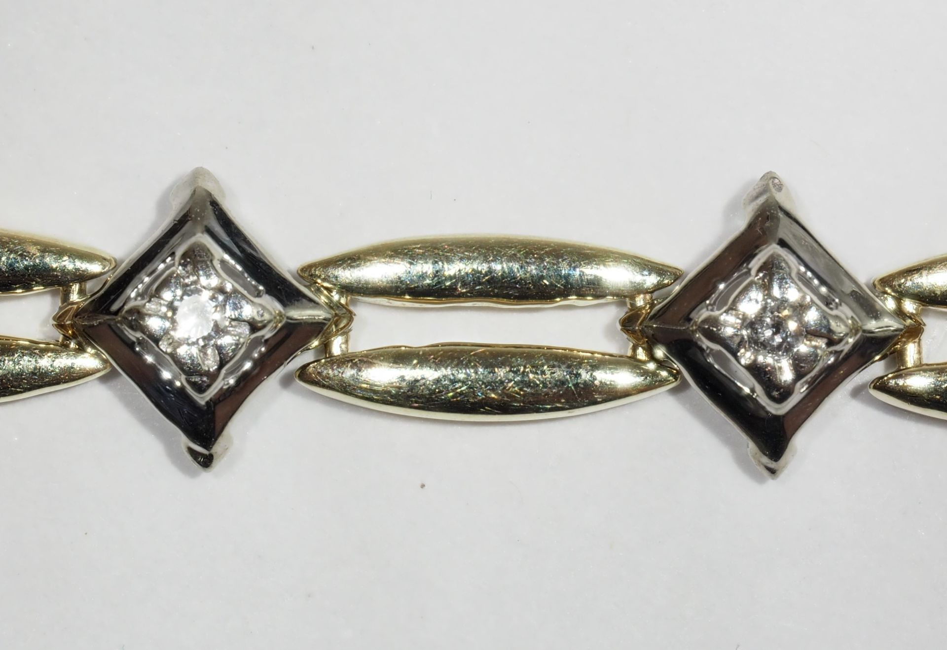 10K Yellow White Gold Diamond (0.12ct) Fancy Swirl Style Tennis Bracelet w/ New Gift Box, - Image 2 of 4