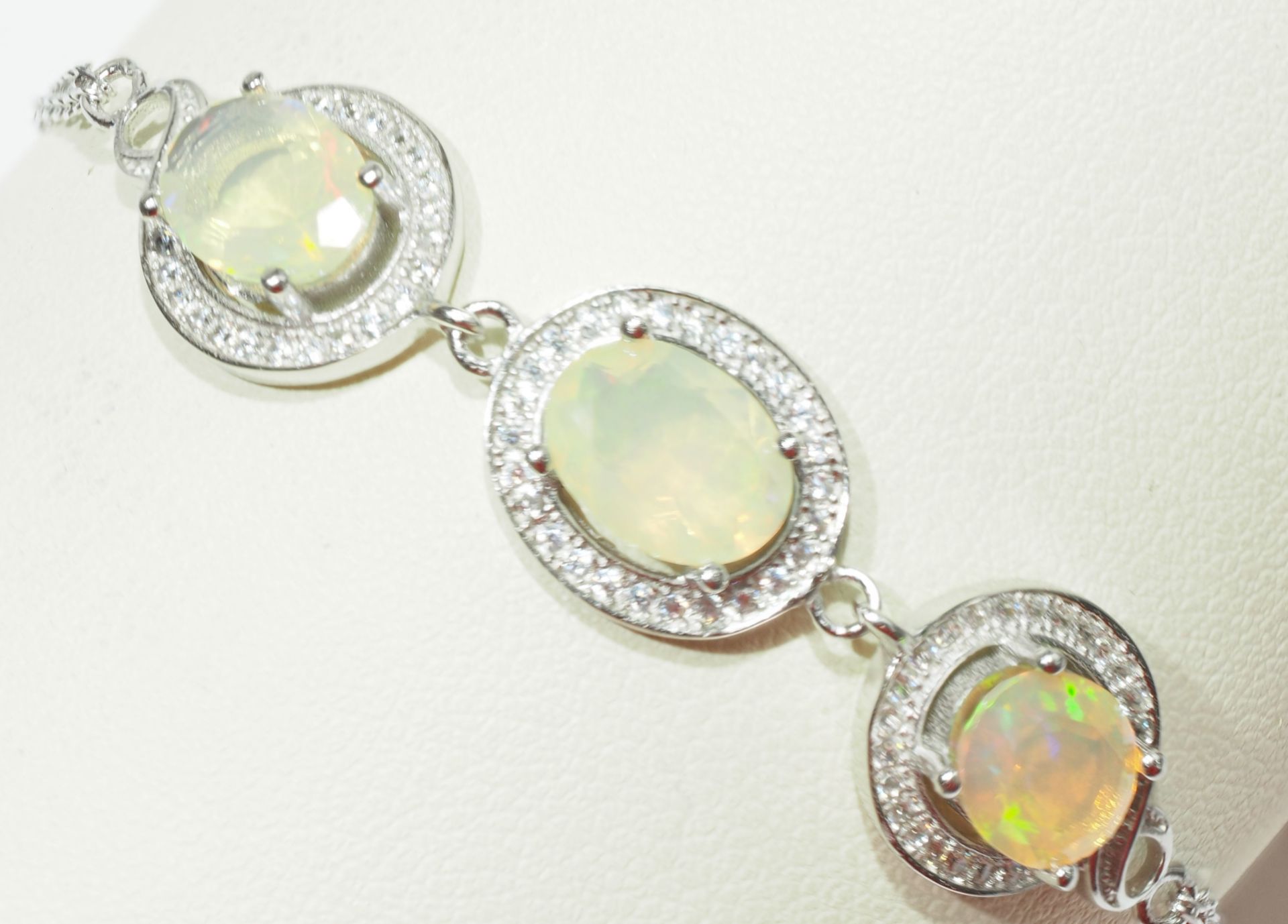 Sterling Silver Natural Opal (9.50ct) Custom Made Earrings, Ring, Bracelet and Necklace Set w/ New - Image 4 of 6
