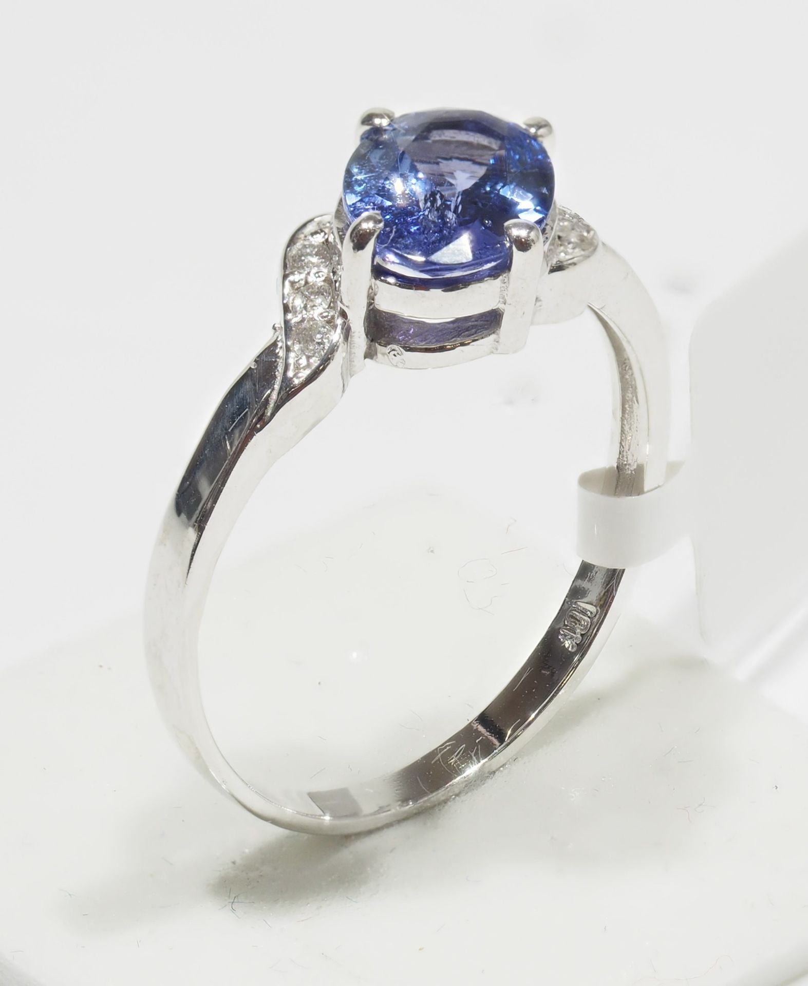 10K White Gold Tanzanite (1.50ct) and 6 Diamond Ring (Made in Canada) w/ New Gift Box, Insurance - Image 2 of 3