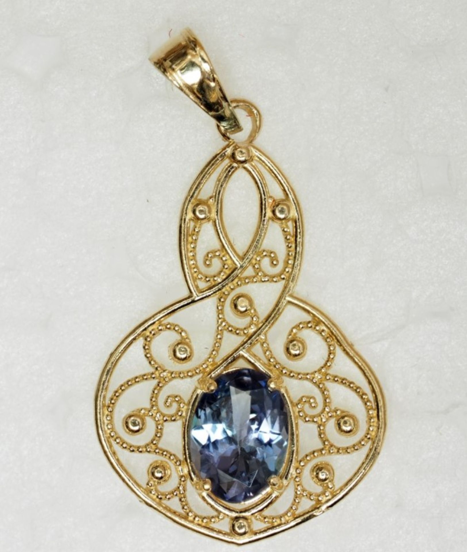 14kt Yellow Gold Sapphire (1.00ct) Pendant Insurance Value $2400